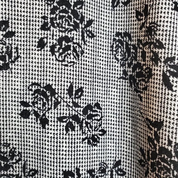 Black roses print size 2XL techno plus size knit duster /kimono/love nation - Picture 5 of 5